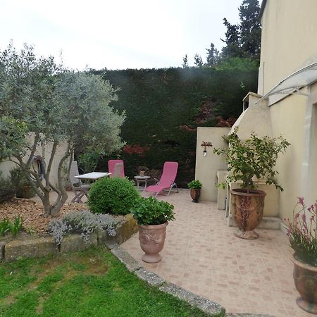 Chambre D'Hotes Entre Provence Et Camargue Beaucaire  Exterior photo